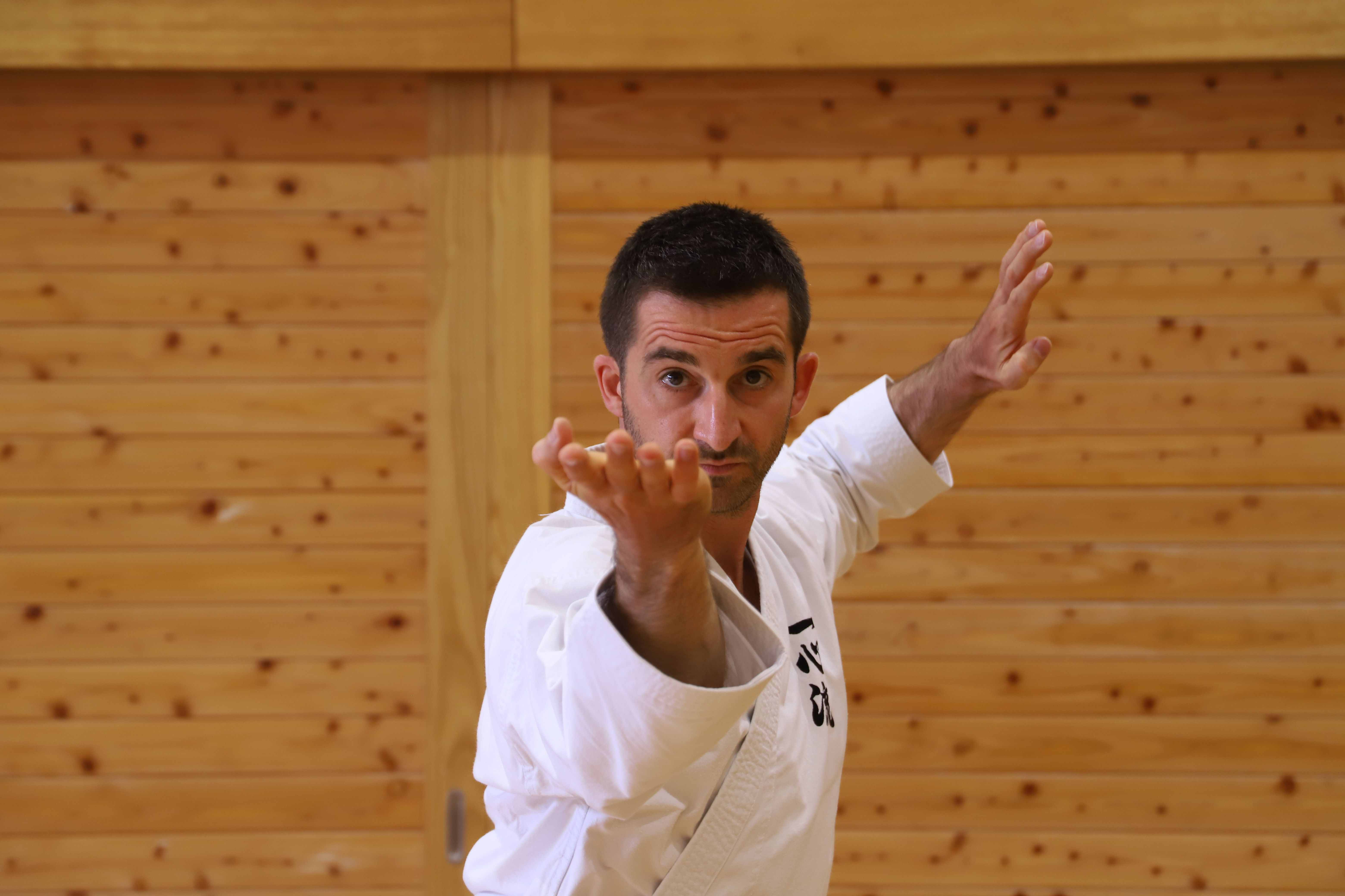 01一般財団法人沖縄観光コンベンションビューロー